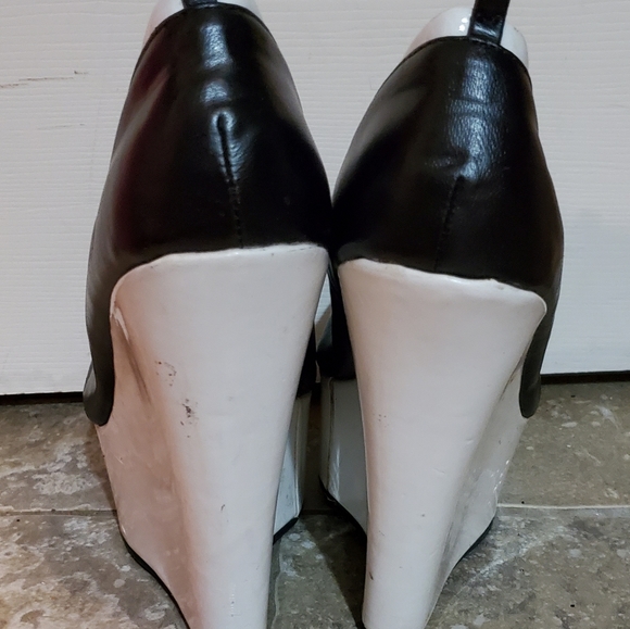 Wedges - Picture 3 of 4